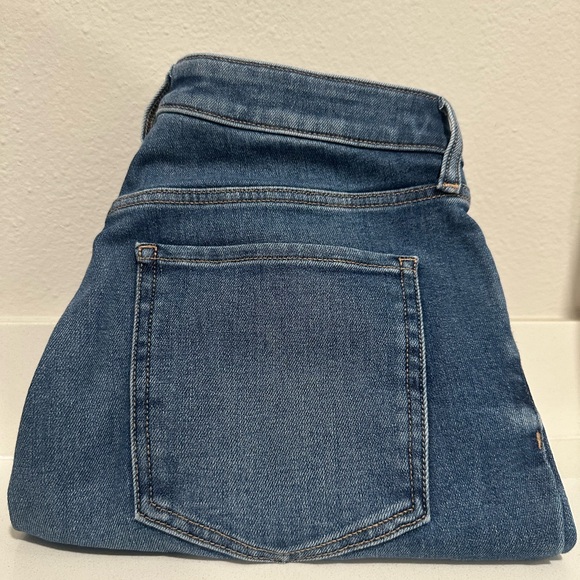 Old Navy Straight Leg Jean - Picture 3 of 4